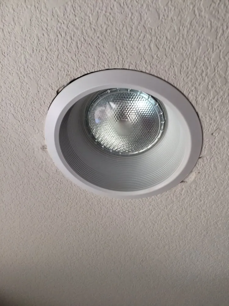 Slide of BR Roofing and Restoration, Inc