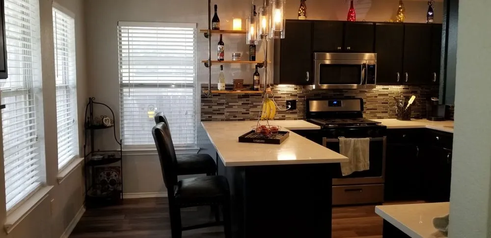 Slide of BR Roofing and Restoration, Inc