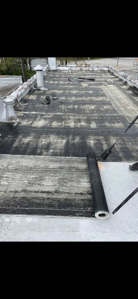 Slide of B&R Roofing Services