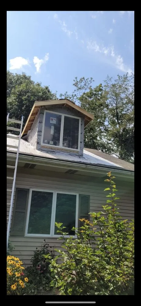 Slide of B.R. Vance Roofing & Siding