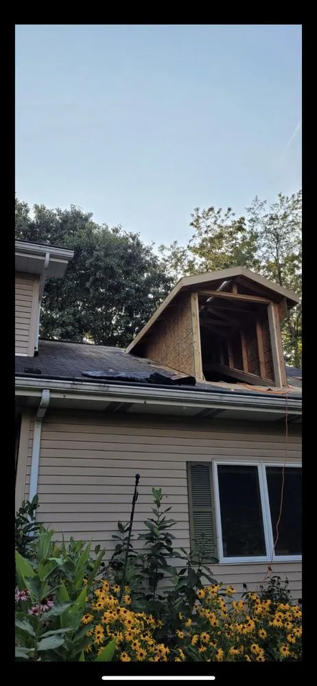 Slide of B.R. Vance Roofing & Siding