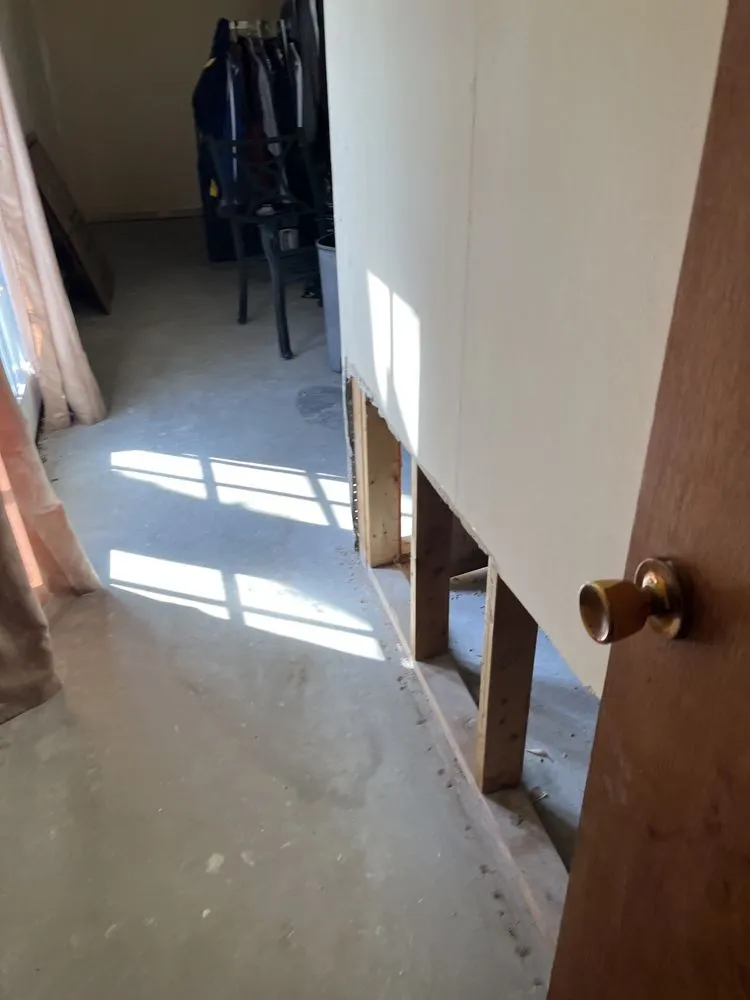 Slide of Bracken General Contractors