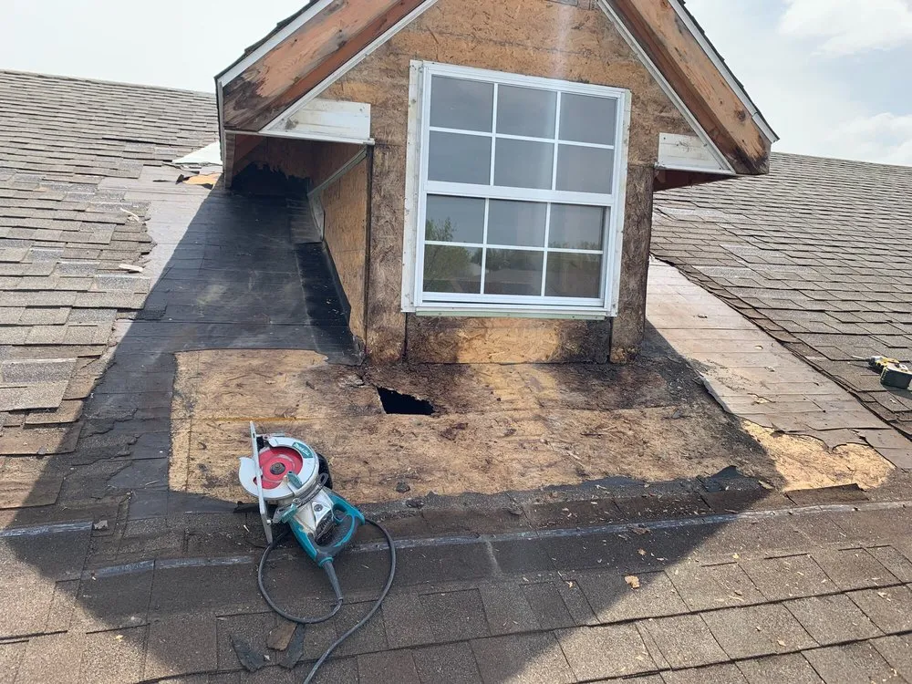 Slide of Bradens Roofing and Construction