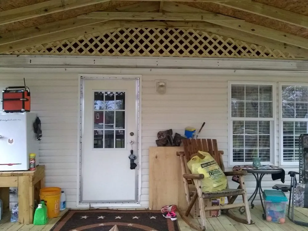 Professional roof installation for fast service in Cut and Shoot, TX by Brads mobile home repair