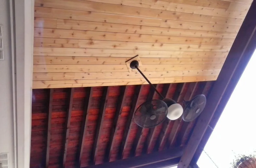 Expert flat roof repair in Cut and Shoot, TX - Brads mobile home repair