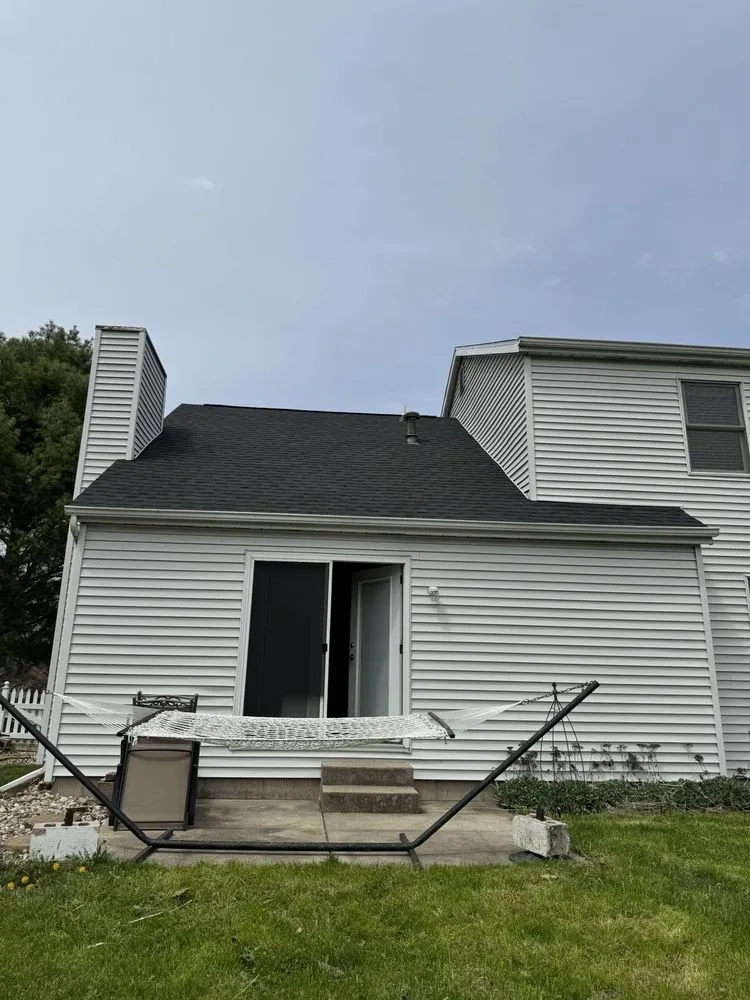 Licensed roof installation in Lakeville, IN by Bran Roofing