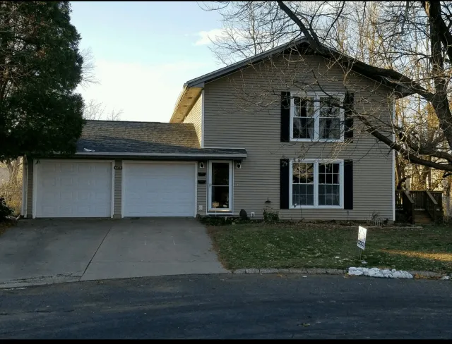 Slide of Brannan's Window & Siding