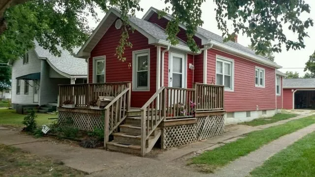 Slide of Brannan's Window & Siding