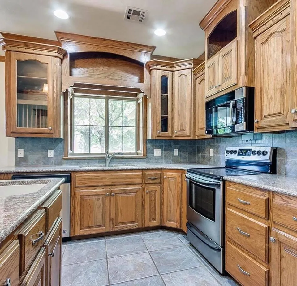 Slide of Braun Renovations