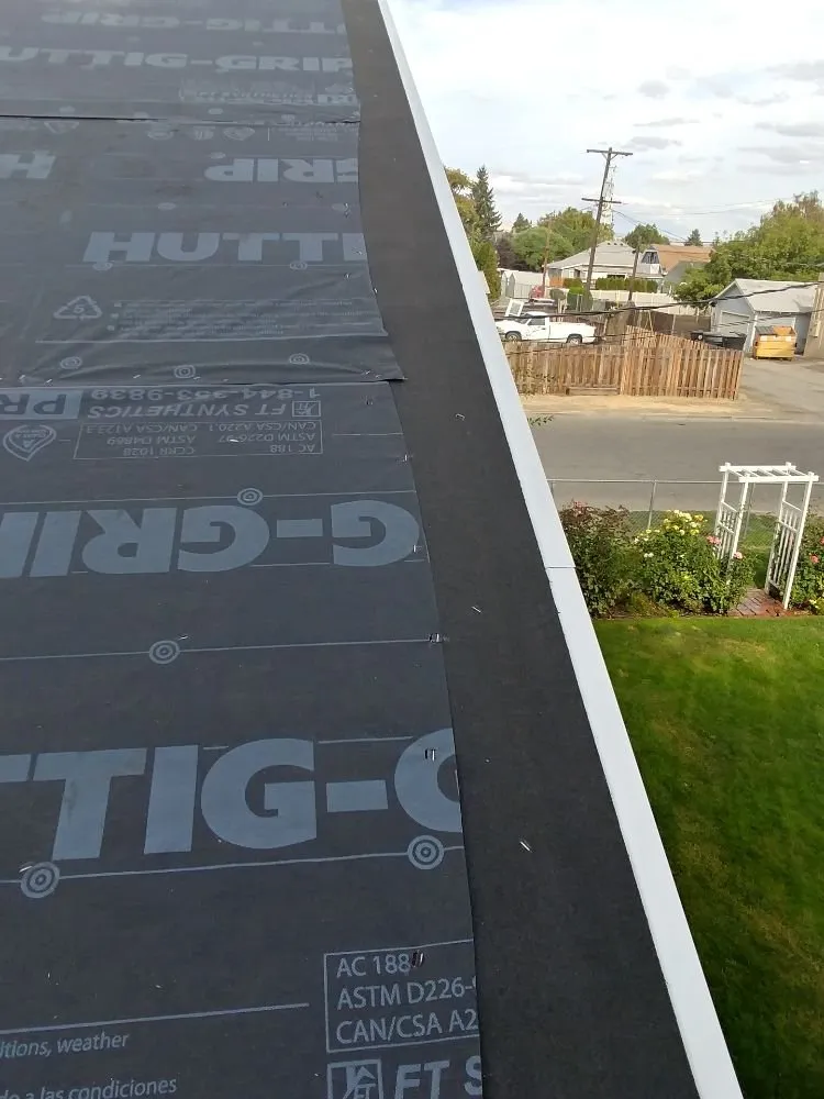 Slide of Bravo Builders