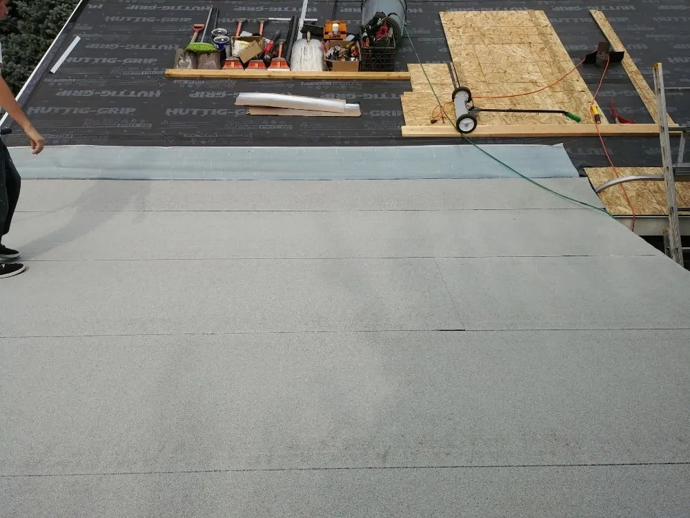 Slide of Bravo Builders