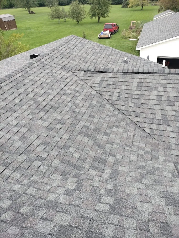 Slide of Bravo Construction