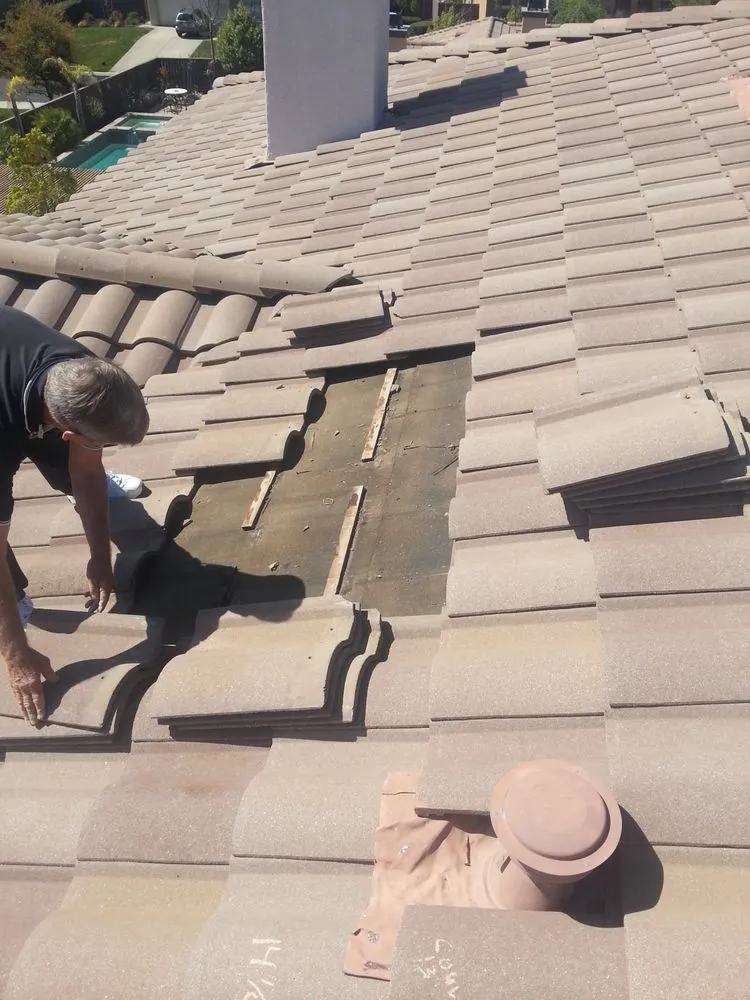 Slide of Brazil Roofing & Repair