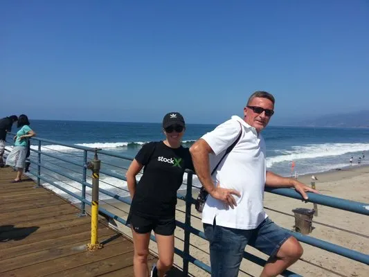 Breeden Roofing Logo