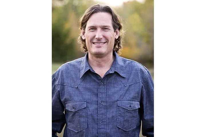 Slide of Bret Foster Roofing