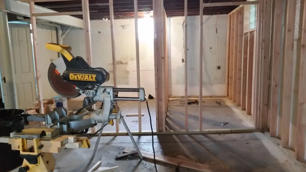 Slide of Brewer Roofing & Construction