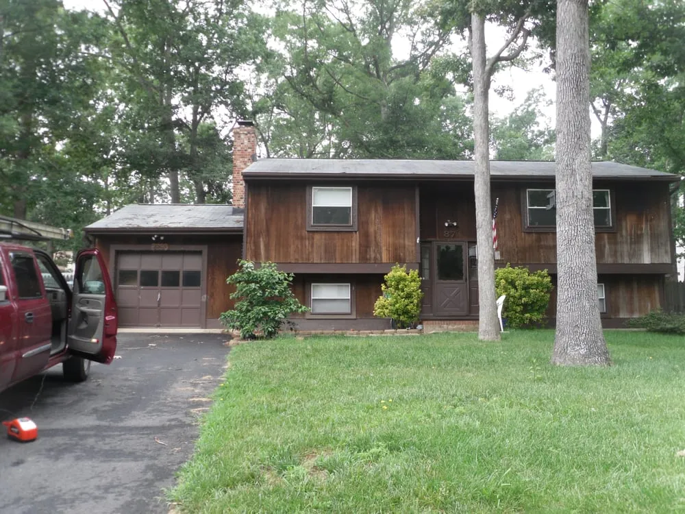 Slide of Breyer's Roofing