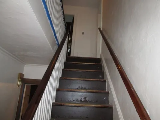 Brhomeimprovement Logo