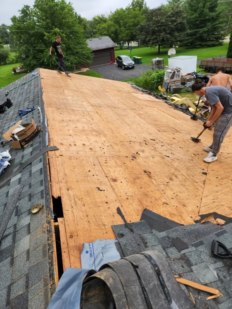 Slide of Brian Lynde Seamless Gutters