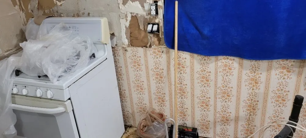 Slide of Brian's Handyman Services