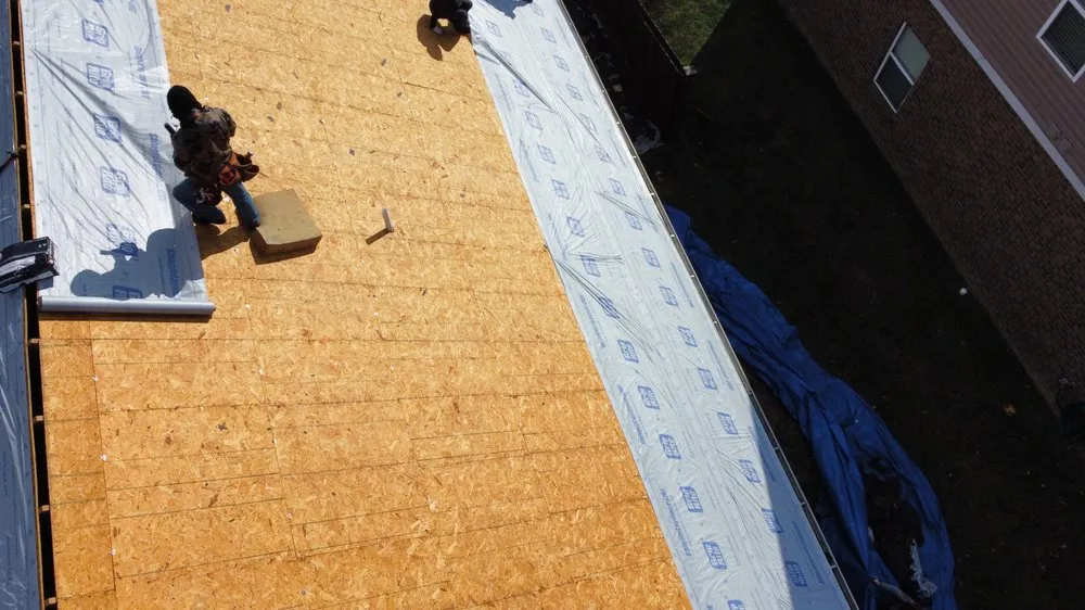 Slide of Briarwood Roofing and Exterior