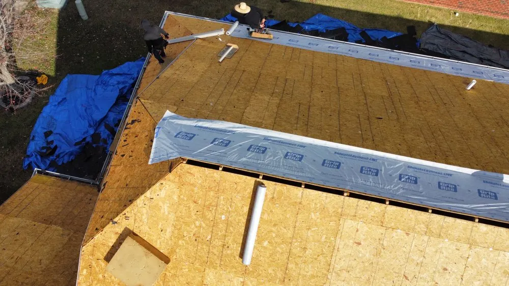 Slide of Briarwood Roofing and Exterior