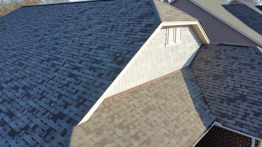 Slide of Briarwood Roofing and Exterior