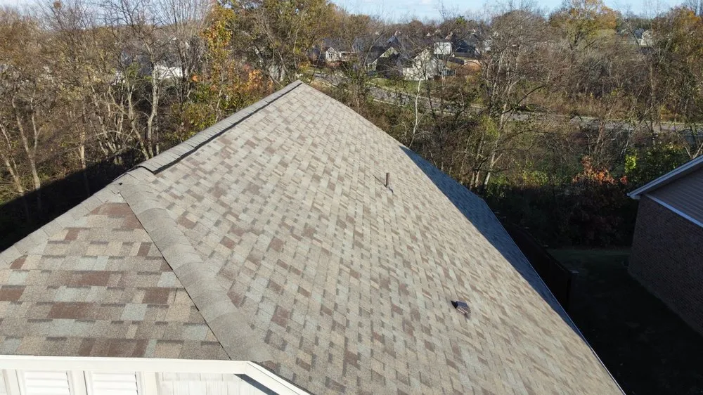 Slide of Briarwood Roofing and Exterior