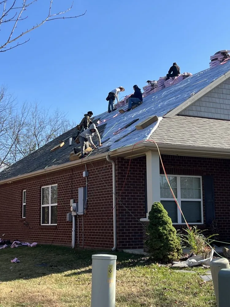Slide of Briarwood Roofing and Exterior