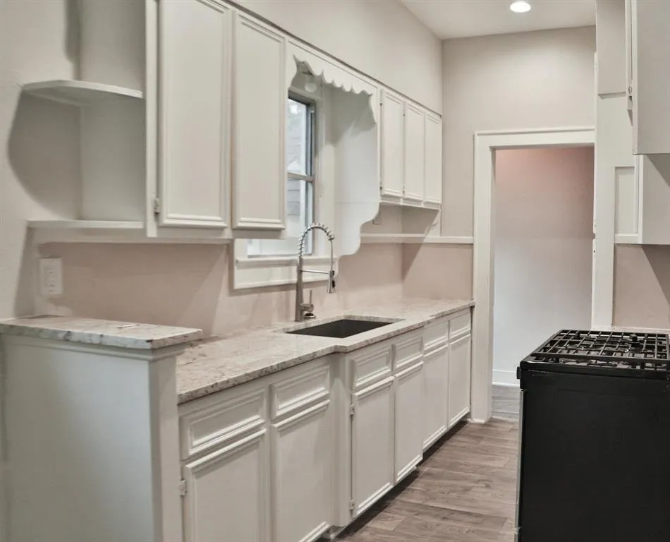 Reliable roof repair experts serving Needviile, TX - Bridges Development Group