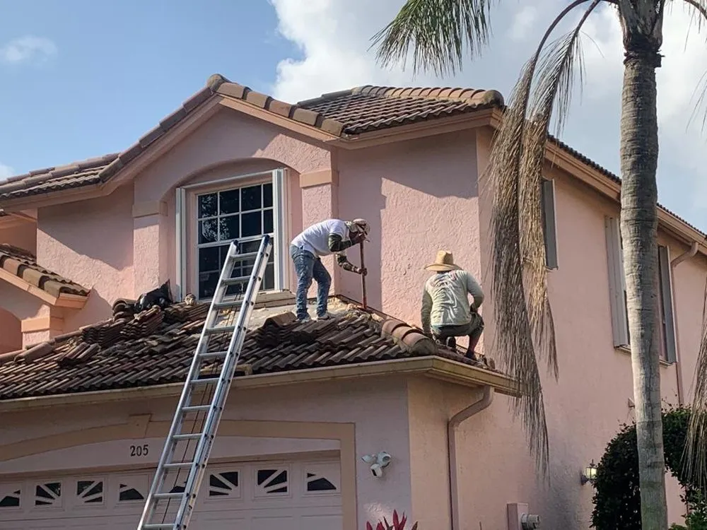 Expert shingle roofing service in Port St Lucie, FL - Bright Roofing