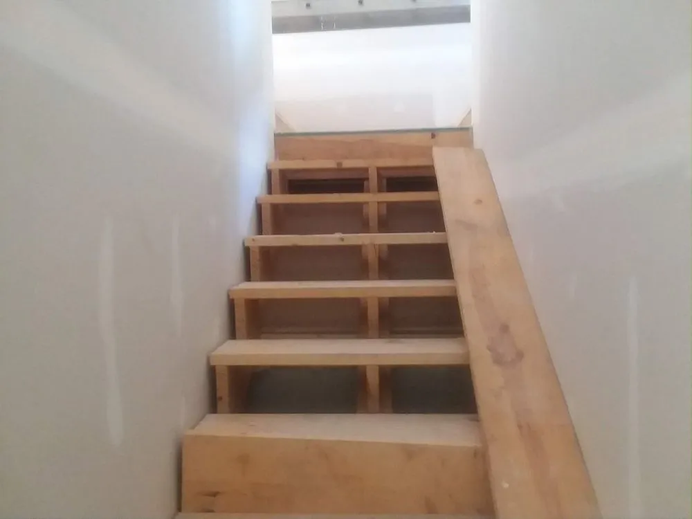 Slide of Bright Star Contractors