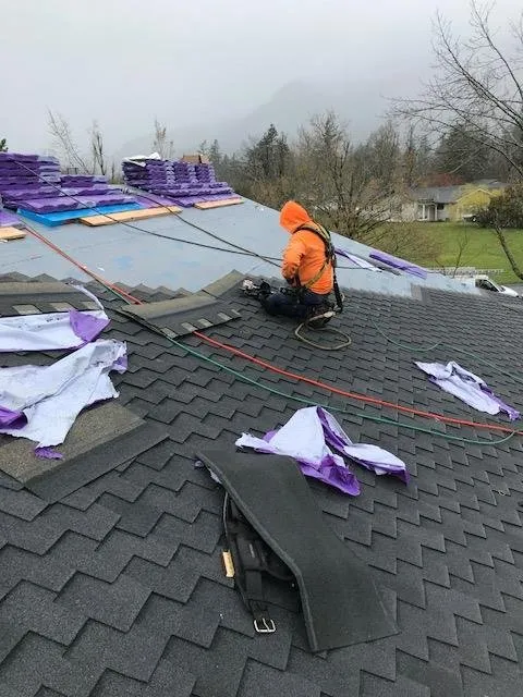 Slide of Brisco Roofing