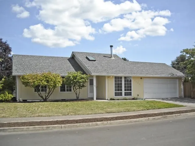 Slide of Brisco Roofing