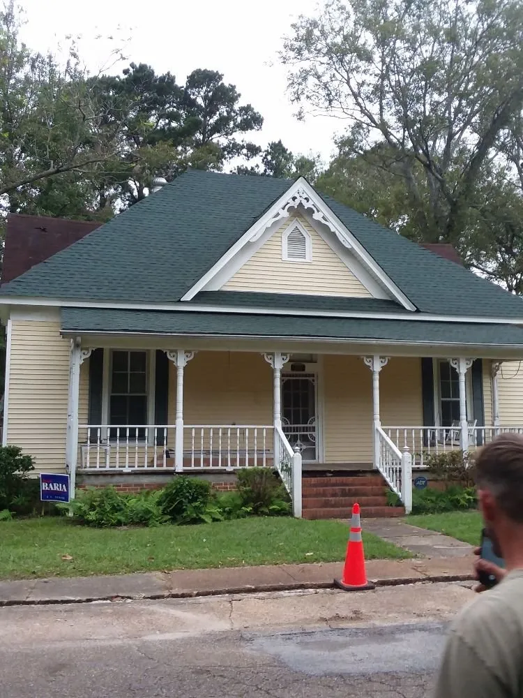 Slide of Britt Roofing and More