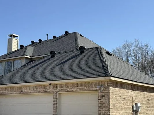 BRM Roofing & Construction Services Logo