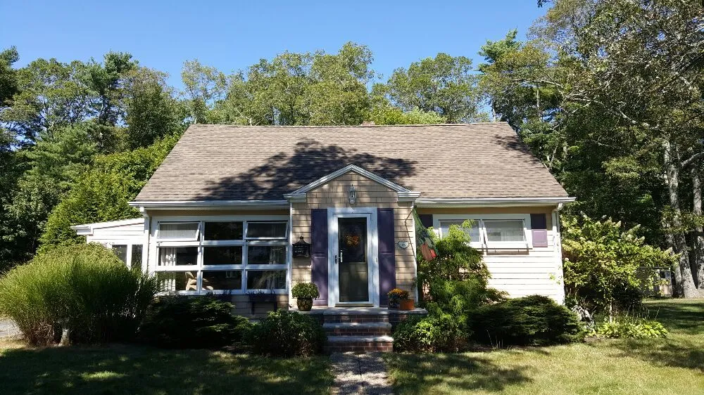 Slide of Brocks Building