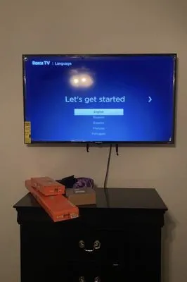 BrokenIce Messages Logo