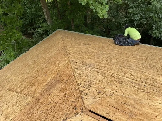 Bronto Roofing & Exteriors