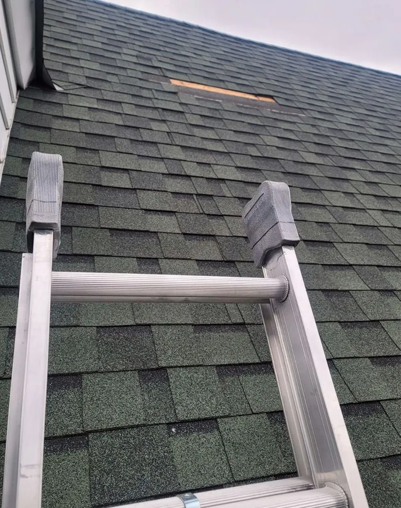 Slide of Brookbury Roof & Gutter Services