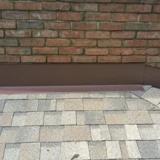 Brothers Roofing & Siding Logo