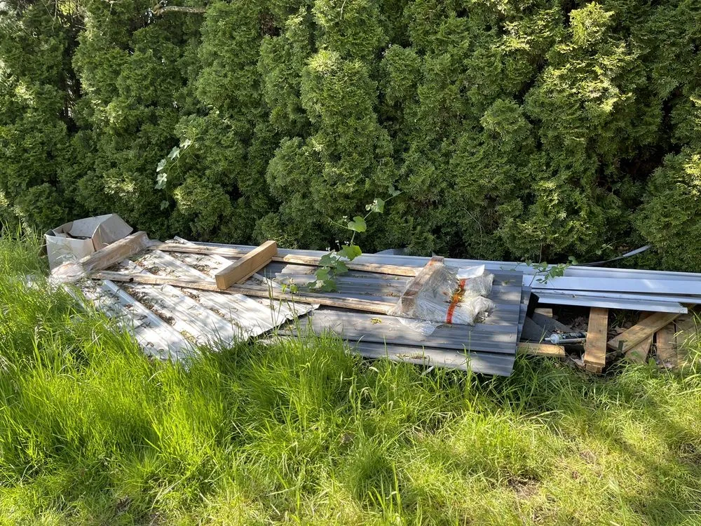 Slide of Broussard Home Services