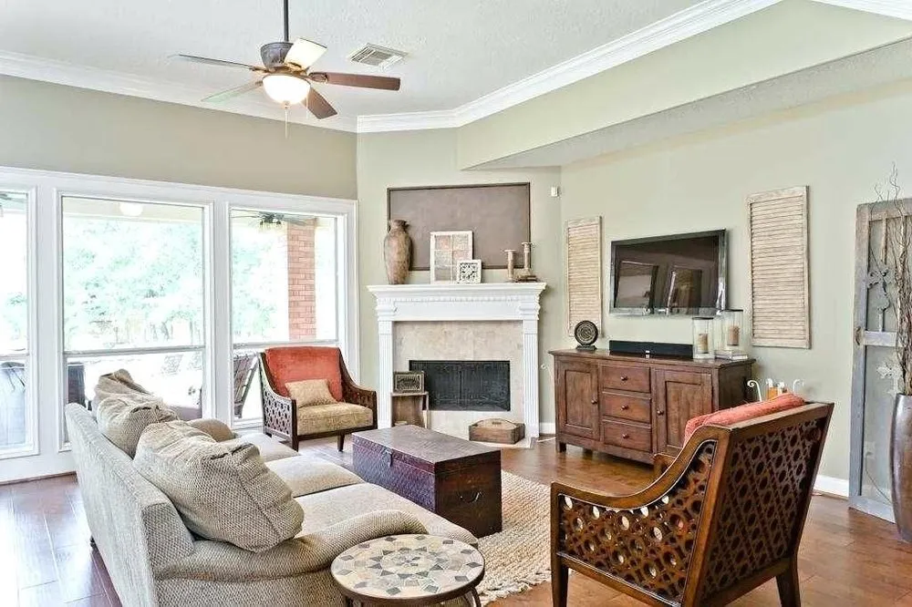 Slide of B&RS Construction