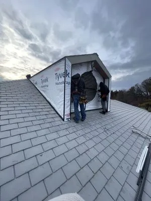 BRT United General Construction Logo