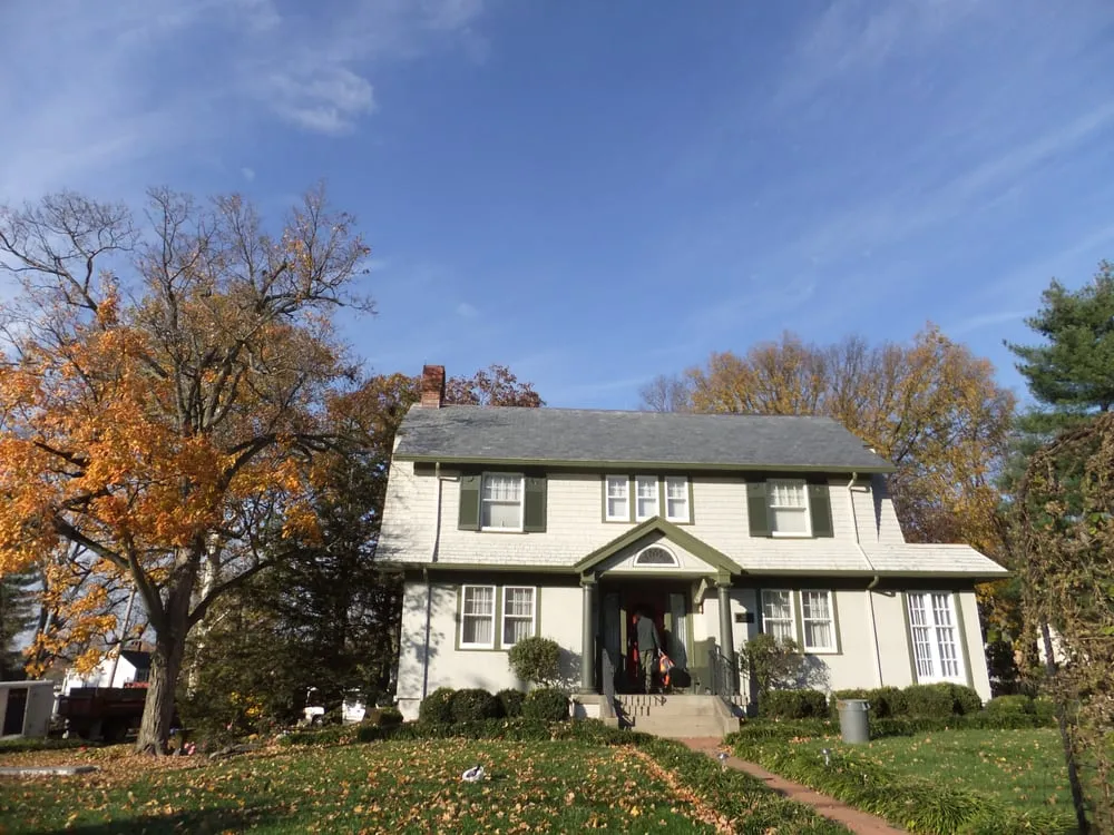 Slide of Brunk Roofing