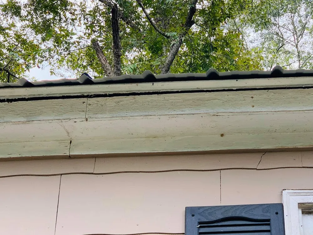 Slide of Brunson's Roofing