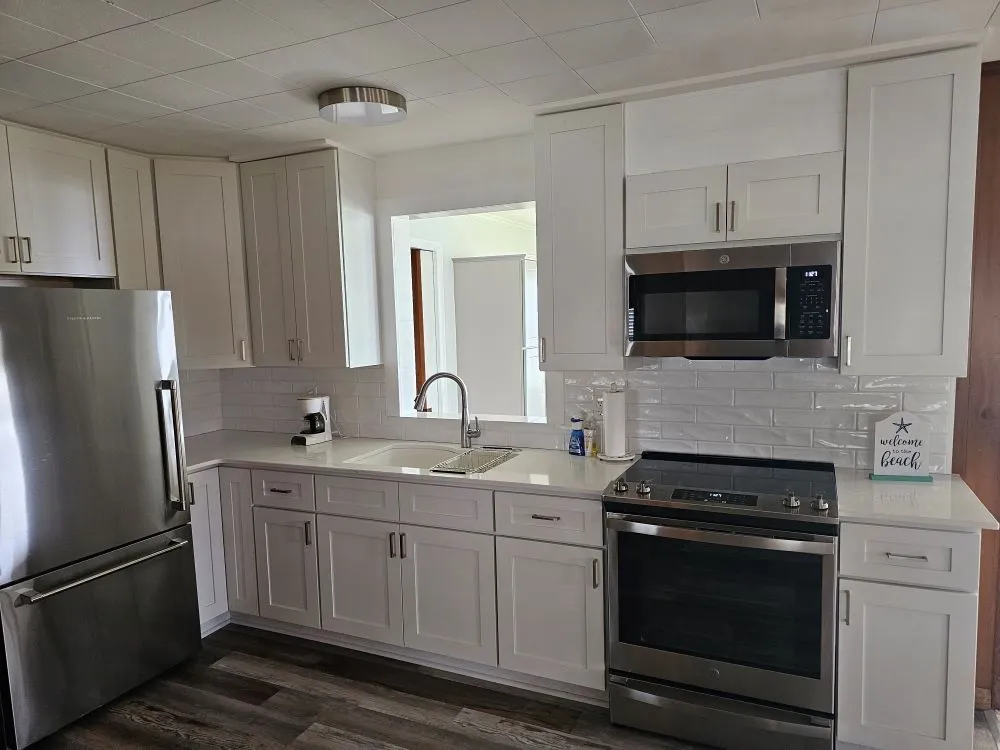 Top-rated roof leak repair experts serving Alligator Point, FL - Bryan Scruggs Construction