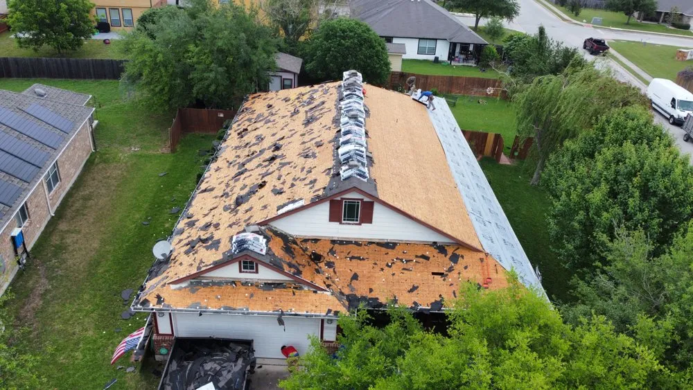 Slide of B’s Renovation & Service Care