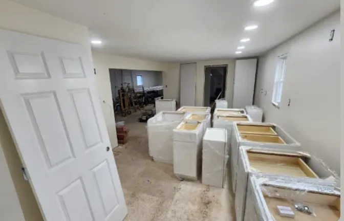 Slide of B's Roofing & Construction