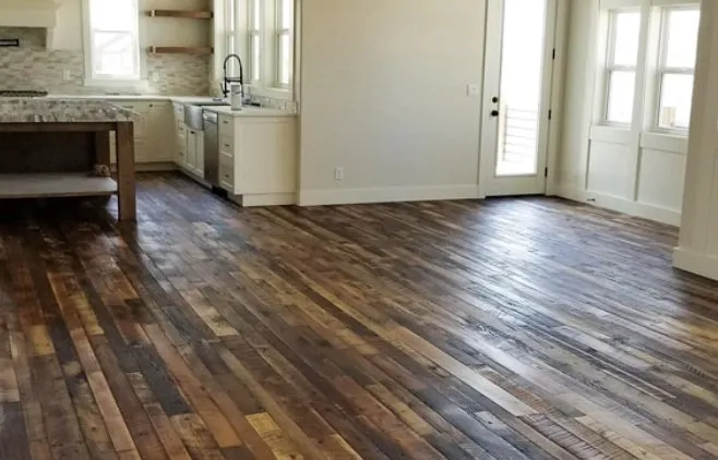 Slide of B's Roofing & Construction